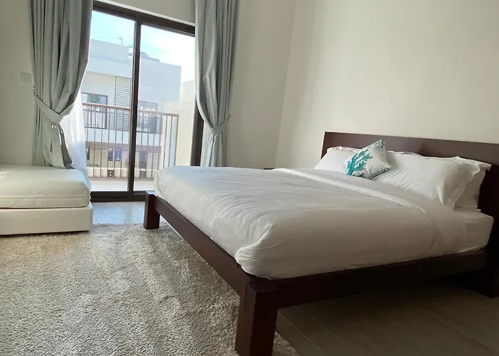 The White Villa